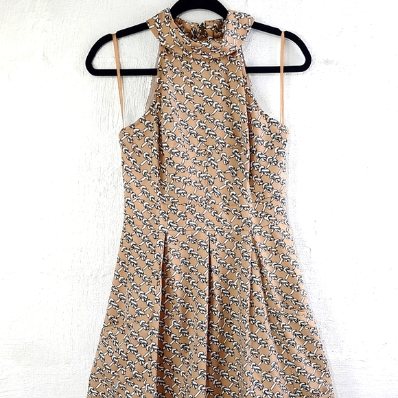 Jessica Simpson Thelma Taupe Dress Sleeveless Pocket Mock Neck Size 2 - Picture 3 of 12